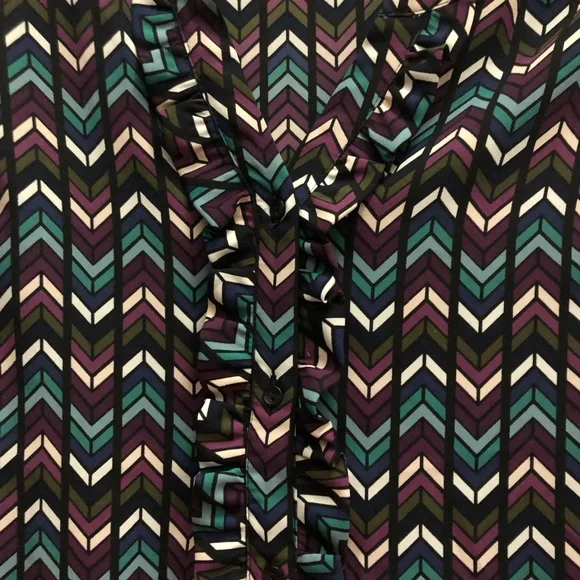 Candie’s Blue/Purple Chevron Top - Picture 2 of 4